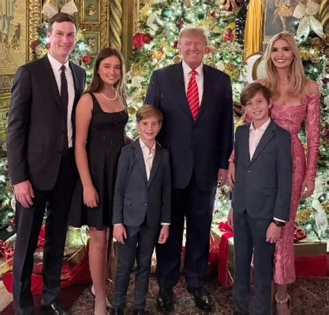 Melania Trump missing from Trump family Christmas photo