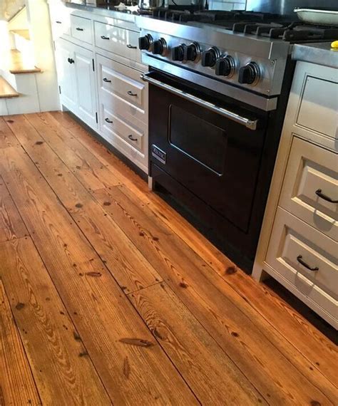 Exquisite Reclaimed Wood Flooring | Black's Farmwood