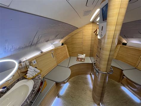 Guide To Emirates' A380 First Class Shower Spa - One Mile at a Time