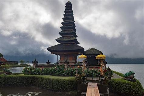 Bali Temple Stock Photos, Images and Backgrounds for Free Download