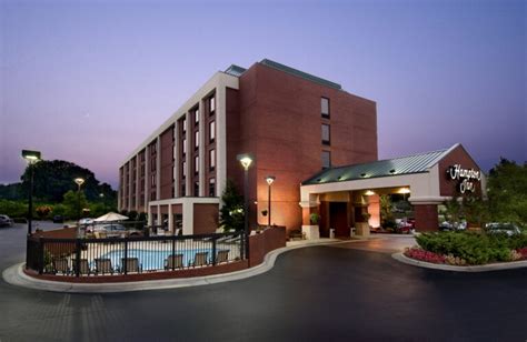 Hampton Inn by Hilton Greensboro Airport - Greensboro, NC - Windsor ...