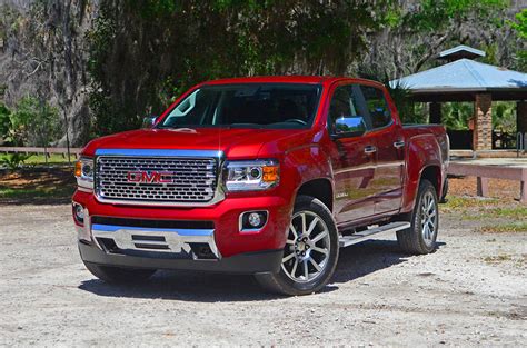 2017 GMC Canyon Denali 4WD Crew Cab Review & Test Drive : Automotive ...