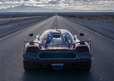 Koenigsegg Agera RS sets top speed record, new fastest car in the world ...