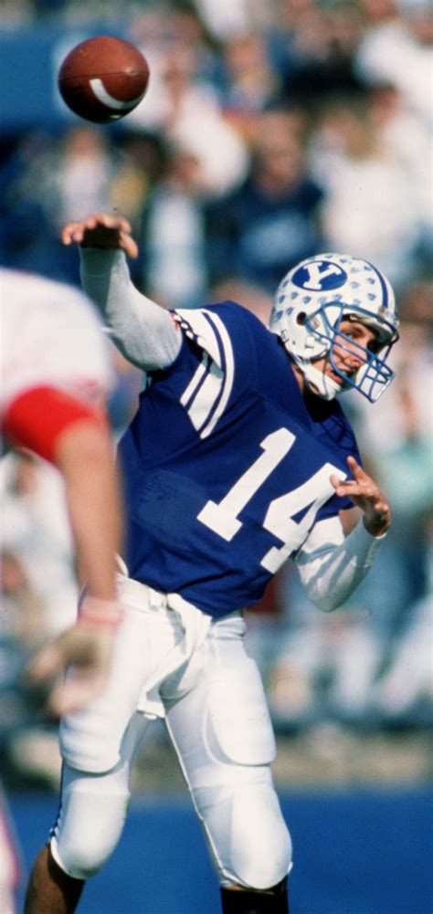 BYU football legend Ty Detmer won Heisman Trophy 30 years ago today – Deseret News