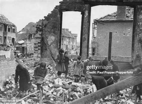 197 The Coventry Blitz Photos & High Res Pictures - Getty Images