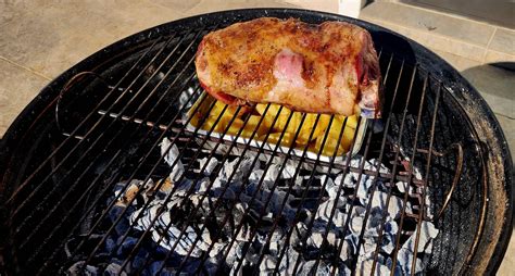 Leg of lamb and roast potatoes. : r/grilling