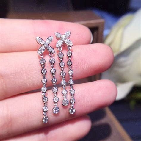 Solid 18k Diamond Tassel Style Earrings | Unique jewelry, Diamond, Jewelry