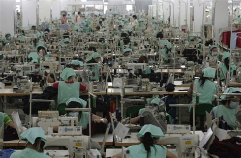 China: Hundreds of Young Factory Workers Die From Mysterious Nocturnal Death Syndrome