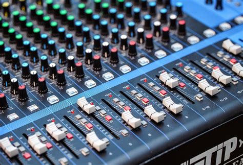 Sound Mixer: Everything You Need to Know - NFI