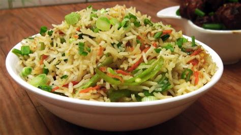 Quick Fried Rice - Indo Chinese Cuisine - Gets ready in 2 mins! - YouTube