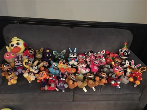 My entire FNAF Custom Plush collection : r/fivenightsatfreddys