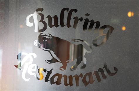 The Bullring Restaurant - Welcome - Visit AlburyWodonga