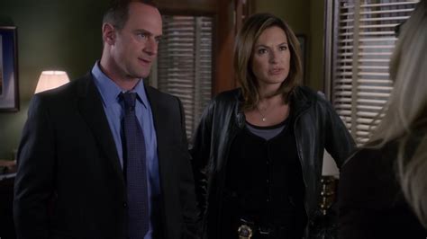 Elliot Stabler & Olivia Benson | Olivia benson, Benson and stabler ...