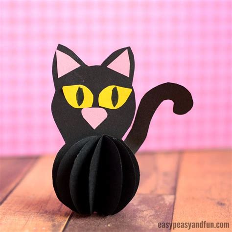 Paper Ball Black Cat | Paper crafts, Halloween crafts, Halloween arts and crafts