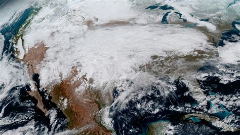 NOAA’s GOES-16 satellite sends first images of Earth | National Oceanic ...