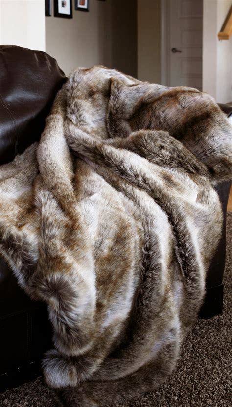 Chinchilla Faux Fur Throw - Teton Timberline Trading - Throws & Pillows