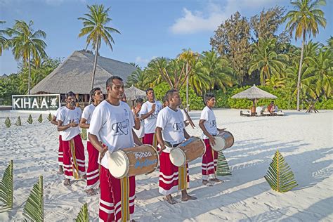 Boduberu the local Maldivian music