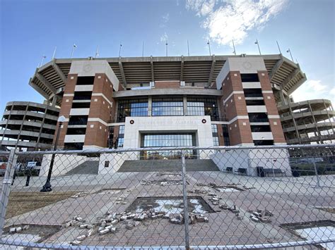 Alabama football will only accept mobile tickets beginning in 2020 - al.com