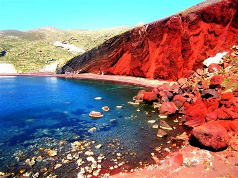 Red Beach, Santorini ranked 4th among the most colorful beaches in the world | protothemanews.com