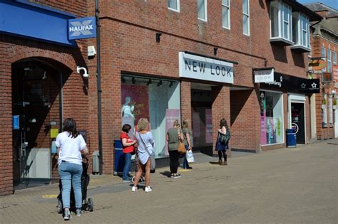 More Shops Re-Open In Market Harborough – HFM