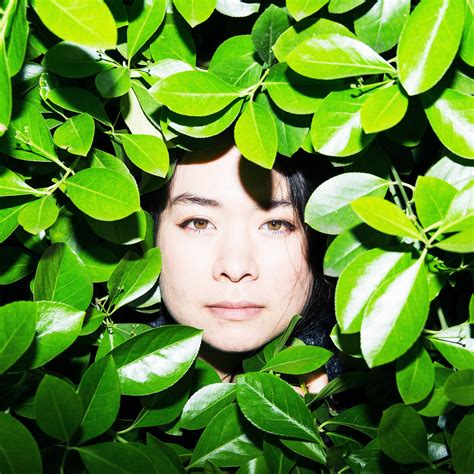 Mitski’s Emotional Undertow - The New York Times