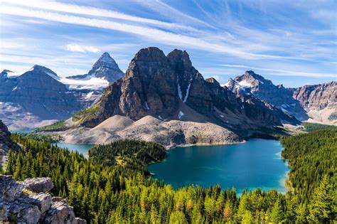 Mount Assiniboine Backpacking - 5 Days (Group Trip) – Canada – FlashpackerConnect Adventure Travel