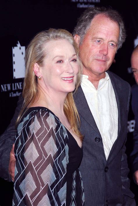 Meryl Streep 2024: Husband, net worth, tattoos, smoking & body measurements - Taddlr