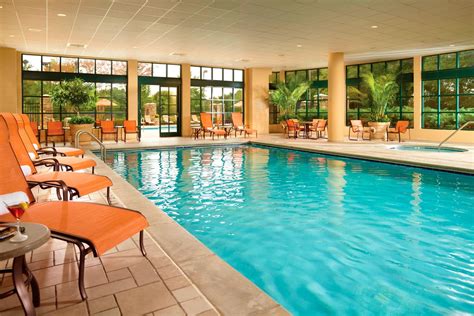 Alpharetta Hotel with Indoor Pool | Atlanta Marriott Alpharetta