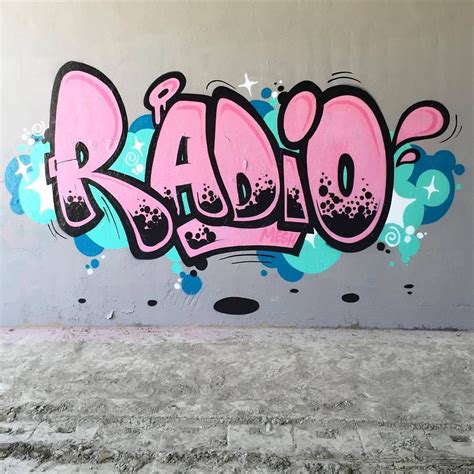 @radiohey #graff #grafffunk #graffiti #style Graffiti Art Letters, Graffiti Piece, Graffiti ...