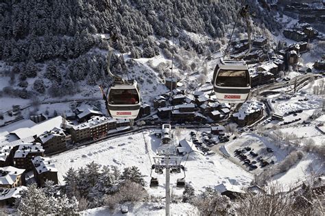 THE NEXT GENERATION : ARINSAL, ANDORRA | Fall Line Skiing