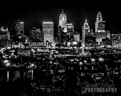 Cincinnati Skyline in Monochrome Fine Art Photo Print, Wall Decor, 8x10 ...