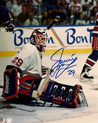 Autographed JAMIE MCLENNAN New York Islanders Photo - Main Line Autographs