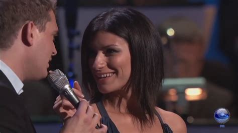 You will never find - Laura Pausini & Michael Buble [show] - YouTube