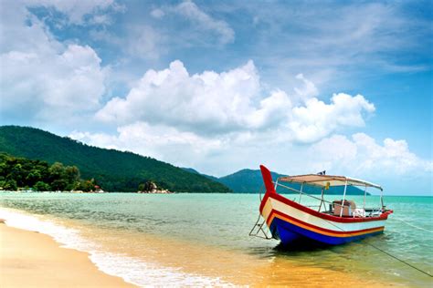 Sailing Holidays Malaysia: The Ultimate Guide - Yacht4Less