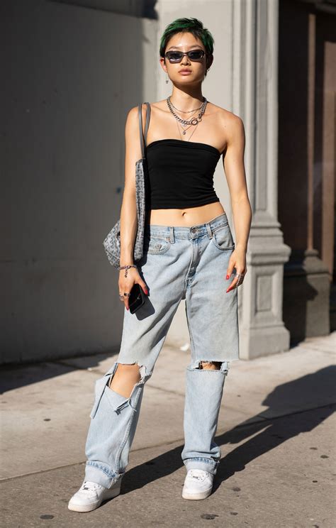 Low-Rise Jeans Are Coming Back—and That's OK | Glamour