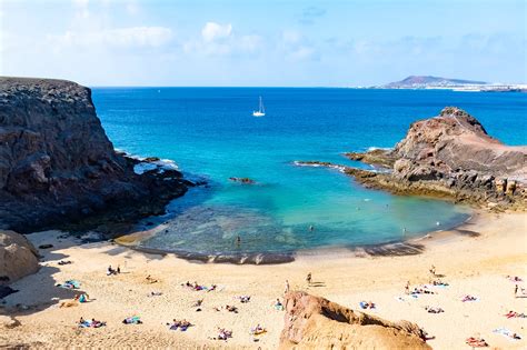 10 Best Beaches in Lanzarote - Which Lanzarote Beach is Right For You? – Go Guides