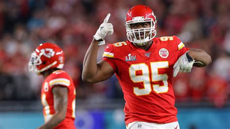 Kansas City Chiefs' Chris Jones 'fixing to get drunk' after Super Bowl