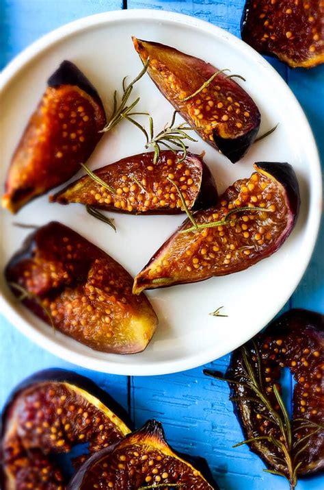 Simple Oven Roasted Figs - Give Recipe