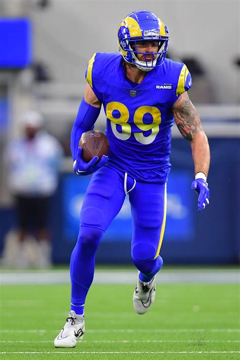 Rams, TE Tyler Higbee Agree To Extension