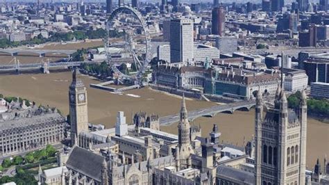 Fly around Big Ben with Google Maps' stunning 3D model of old London town | TechRadar