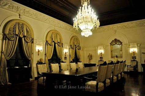 Batang Lakwatsero: Inside the Malacañan Palace