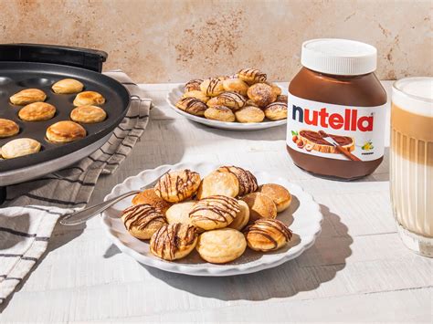 Poffertjes (Mini-Pfannkuchen) mit Puderzucker und nutella® | nutella® Deutschland | Official Website