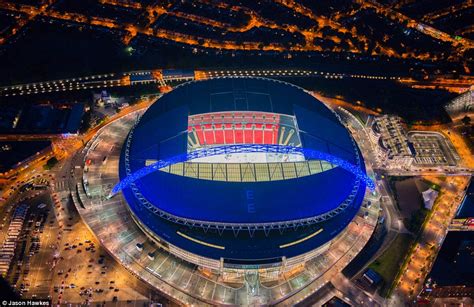 Wembley Stadium Night - Wembley Stadium at Night | Wembley stadium ...