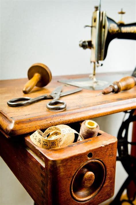 Vintage Tailor`s Tools on Old Sewing Machine Stock Photo - Image of ...