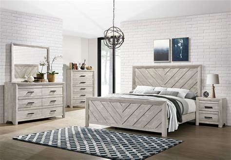 Elements Ellen White Full Bed, Dresser, And Mirror