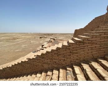 116 Ziggurat of ur Images, Stock Photos & Vectors | Shutterstock