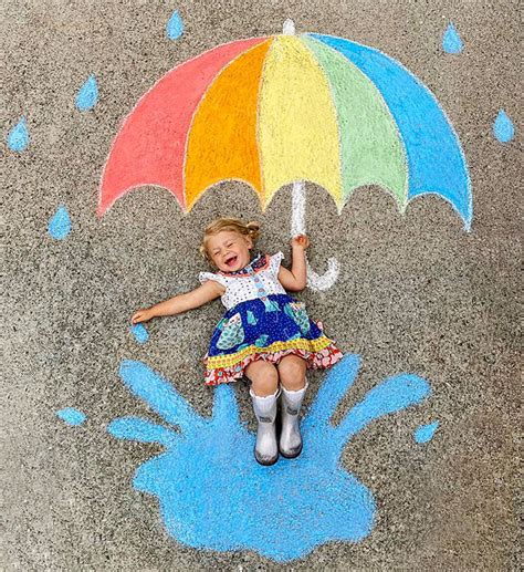 30 Pics Of A Family That Uses Chalk Art To Go On Adventures During The Lockdown | Fun chalk art ...