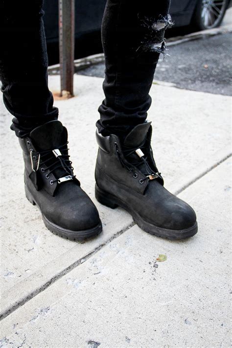 Matte Black Boots | SOLETOPIA