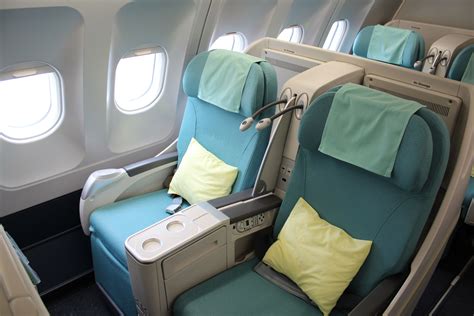 Korean Air A330-200 Business Class Sleeper Seat | Airlines and ...