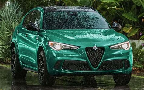 2023 Alfa Romeo Stelvio Quadrifoglio Model Review | Alfa Romeo of Akron